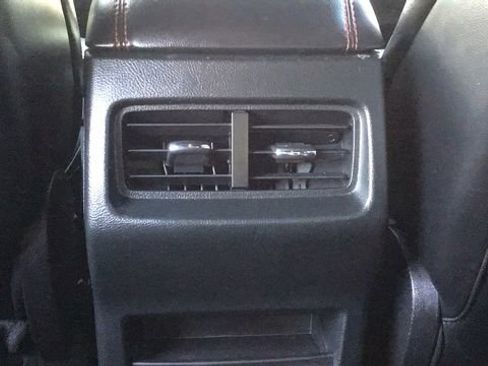 Certified 2024 Ford Edge ST-Line image 14