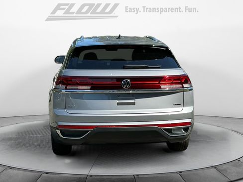 New 2026 Volkswagen Atlas Cross Sport SE image 6