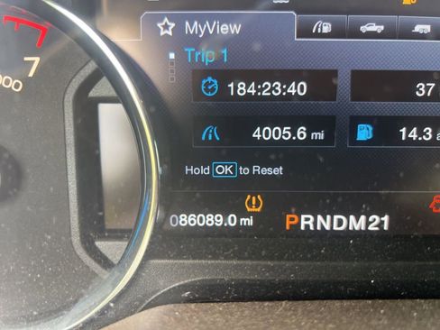 Used 2016 Ford F150 Lariat w/ Equipment Group 501A Mid AWD/4WD image 13