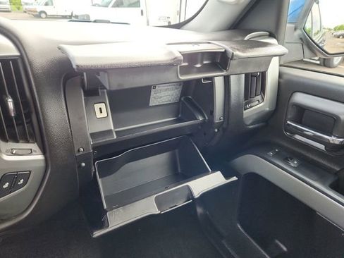 Used 2018 Chevrolet Silverado 1500 LT w/ All Star Edition AWD/4WD image 48