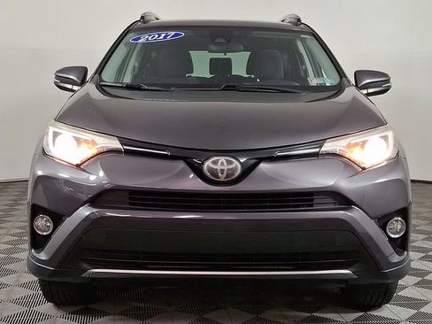 Used 2017 Toyota RAV4 XLE w/ Plus Special Value Package AWD/4WD image 5