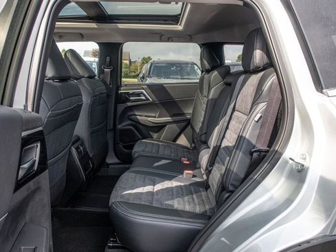 New 2024 Mitsubishi Outlander 4WD Plug-In Hybrid image 25