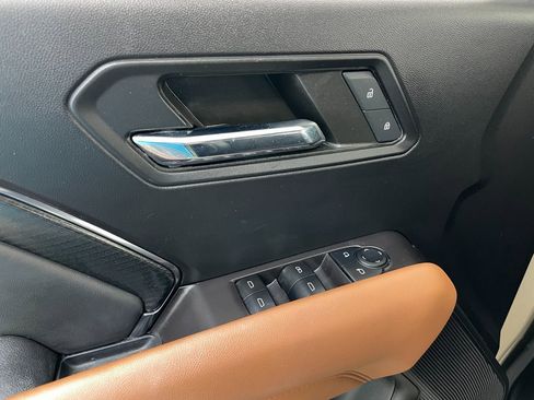 Certified 2024 GMC Canyon AT4 w/ Technology Package image 26