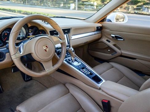 Used 2013 Porsche 911 Carrera S image 21