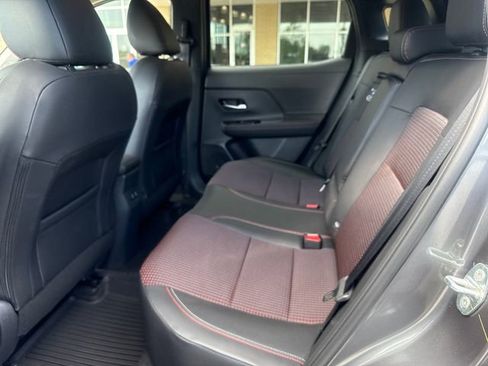 Used 2025 Nissan Kicks SR image 19