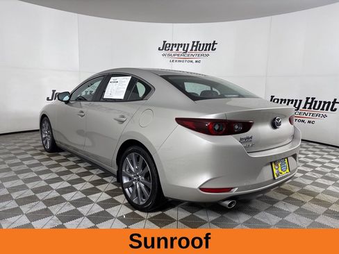 Used 2025 MAZDA MAZDA3 s image 7