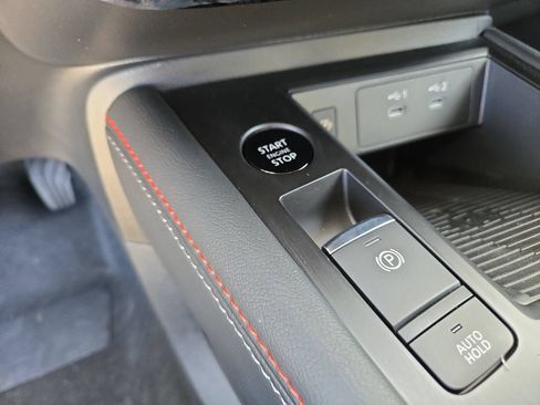 New 2026 Nissan Kicks SR w/ Cold Weather Package AWD/4WD image 21