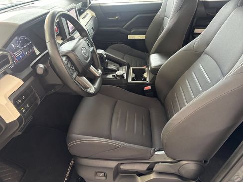 Used 2024 Toyota Tacoma TRD Off-Road AWD/4WD image 21
