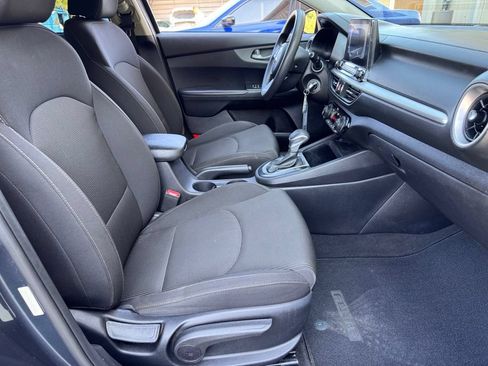 Used 2019 Kia Forte Sedan FWD image 14