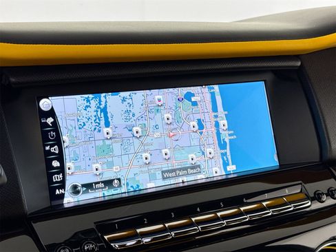 Used 2023 Rolls-Royce Cullinan image 13