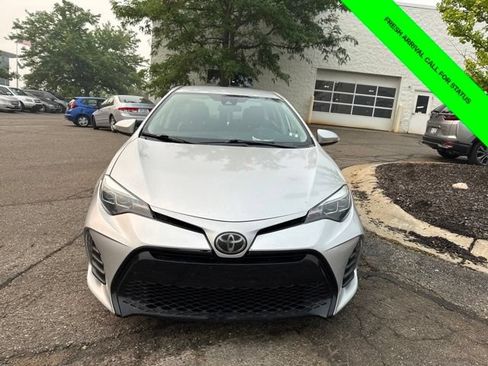 Used 2019 Toyota Corolla SE FWD image 17