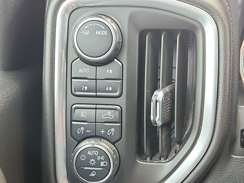 New 2025 GMC Sierra 1500 AT4 w/ AT4 Premium Package AWD/4WD image 13