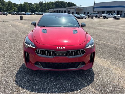 Used 2022 Kia Stinger GT2 AWD/4WD image 2
