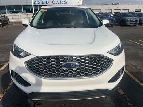Used 2023 Ford Edge SEL image 8