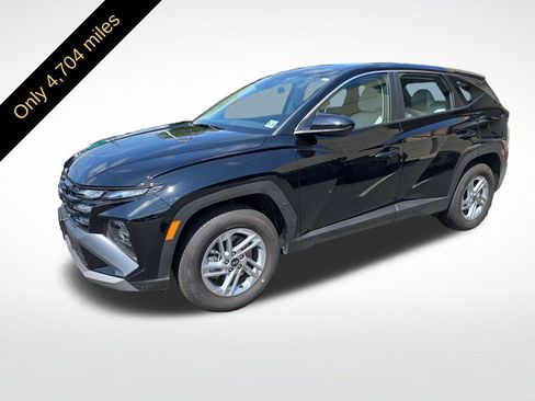Certified 2026 Hyundai Tucson SE AWD/4WD image 2