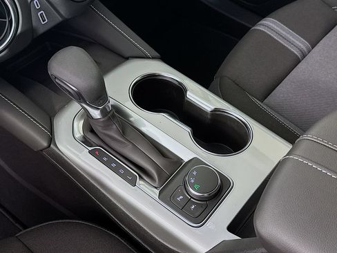 New 2026 Chevrolet Blazer LT w/ Convenience Package FWD image 18