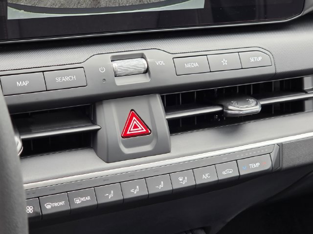 Used 2026 Kia K4 FWD image 21