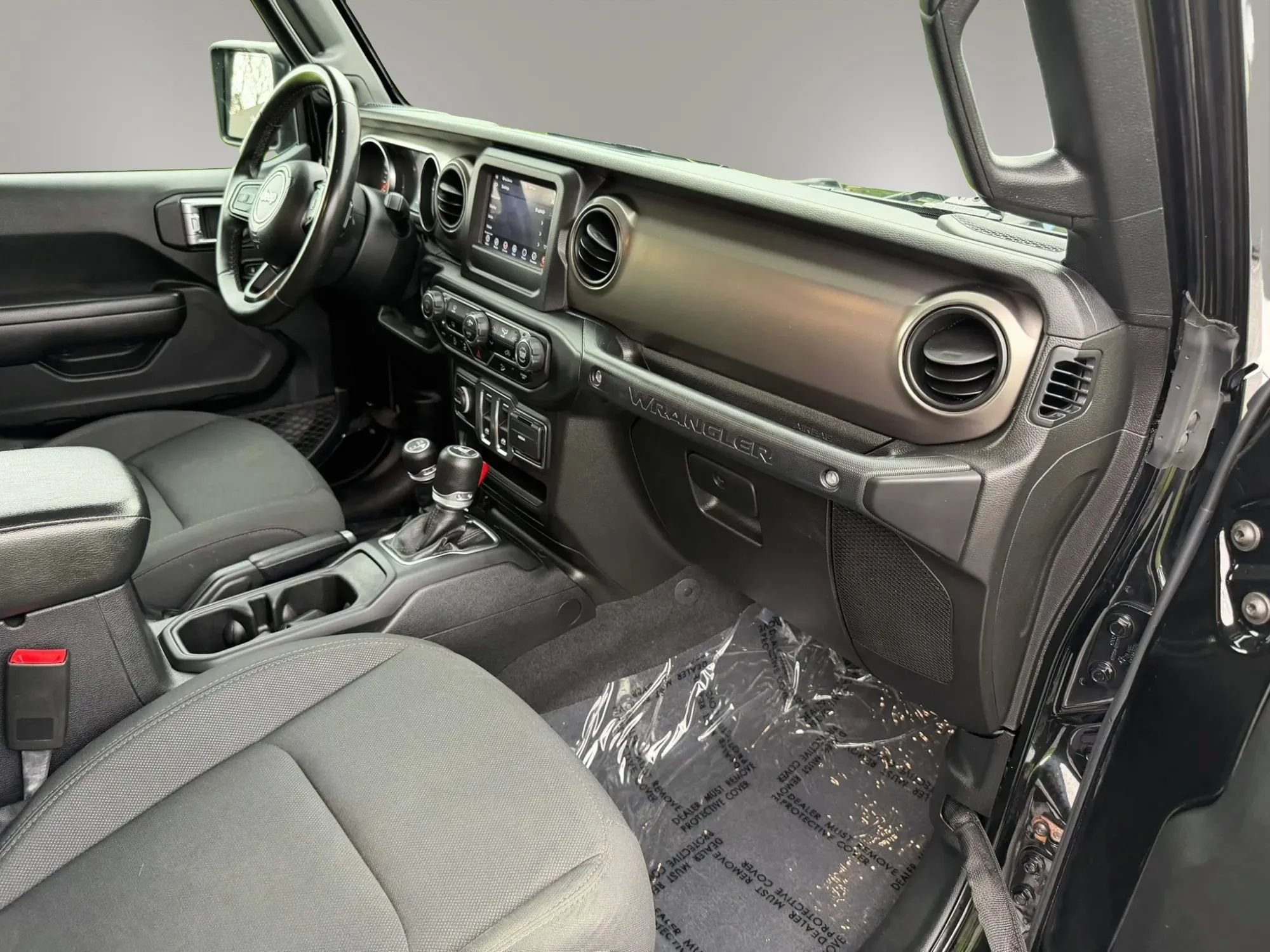 Used 2020 Jeep Wrangler Sport AWD/4WD image 3