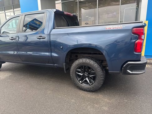 Used 2019 Chevrolet Silverado 1500 LT Trail Boss AWD/4WD image 8
