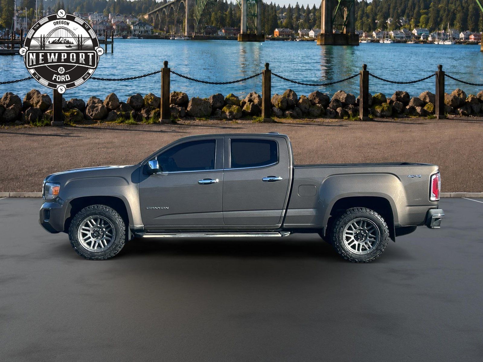 Used 2016 GMC Canyon SLT w/ Driver Alert Package AWD/4WD image 2
