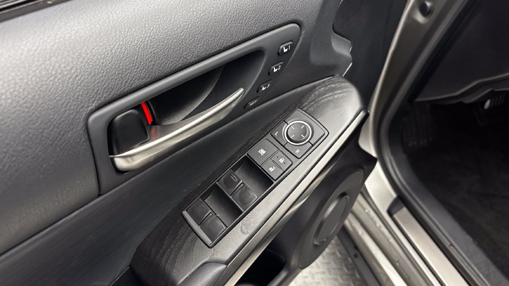 Used 2023 Lexus IS 300 AWD w/ Premium Package image 17