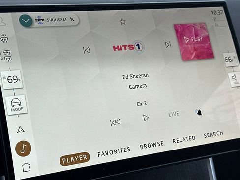 New 2025 Land Rover Range Rover Long Wheelbase SE image 17