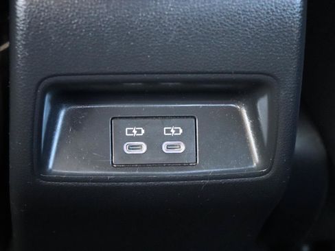 Used 2024 Toyota Corolla LE FWD image 21