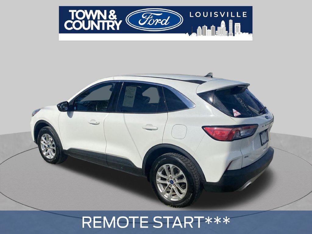 Used 2022 Ford Escape SE w/ Cold Weather Package AWD/4WD image 3
