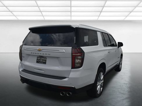 Used 2021 Chevrolet Suburban High Country w/ Premium Package AWD/4WD image 8