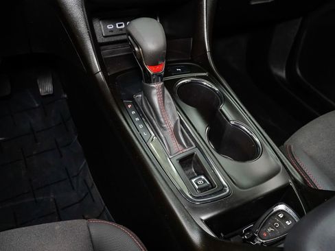 Used 2022 Chevrolet Equinox RS image 17