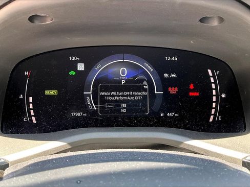 Used 2025 Toyota Camry SE w/ Convenience Package FWD image 12