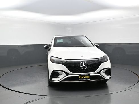 Used 2024 Mercedes-Benz EQE 350+ SUV w/ AMG Line Exterior Package image 38