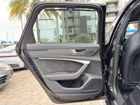 Used 2021 Audi RS 6 image 51