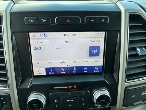 Used 2020 Ford F150 Lariat w/ Equipment Group 502A Luxury AWD/4WD image 7
