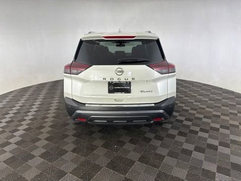 Certified 2022 Nissan Rogue SL w/ SL Premium Package AWD/4WD image 6