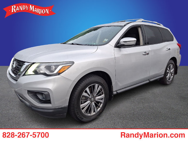 Used 2018 Nissan Pathfinder SV FWD image 1