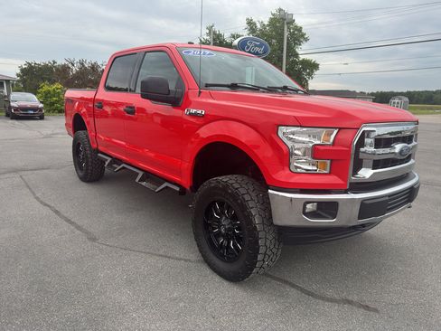 Used 2017 Ford F150 XLT AWD/4WD image 6