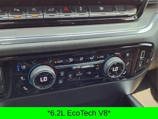 Used 2023 Chevrolet Silverado 1500 High Country w/ High Country Premium Package AWD/4WD image 9