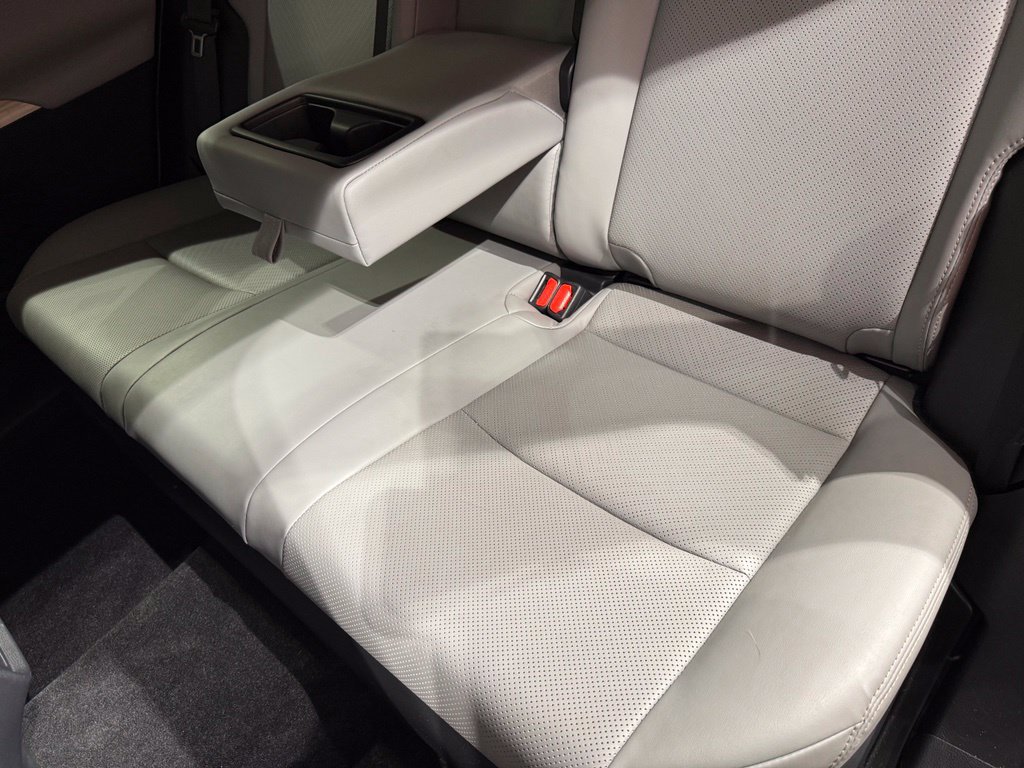 Certified 2021 Toyota Venza Limited w/ Advanced Technology Package AWD/4WD image 21
