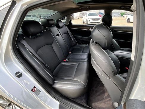 Used 2017 Genesis G80 3.8 w/ Option Group 03 image 34