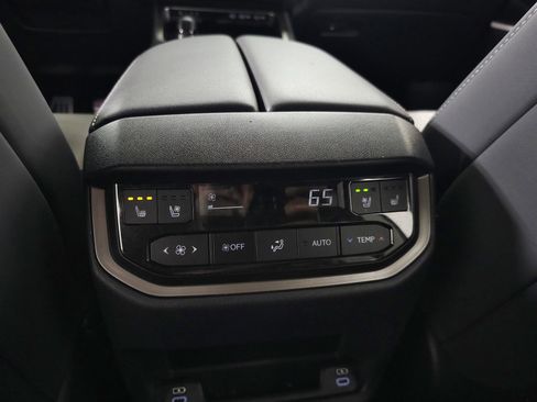 Used 2024 Lexus TX 500h AWD w/ Technology Package image 35