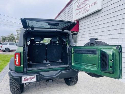 Used 2023 Ford Bronco Badlands w/ Sasquatch Package AWD/4WD image 15