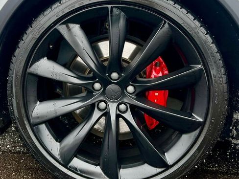 Used 2019 Tesla Model X Performance image 29