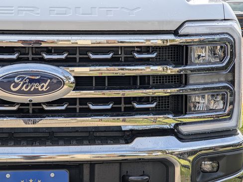 New 2026 Ford F250 Lariat w/ FX4 Off-Road Package AWD/4WD image 8