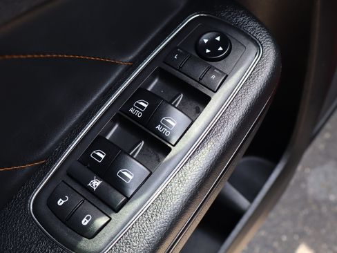 Used 2018 Dodge Charger R/T RWD image 25
