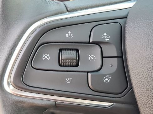 Used 2023 Buick Encore GX Essence w/ Experience Buick Package AWD/4WD image 12