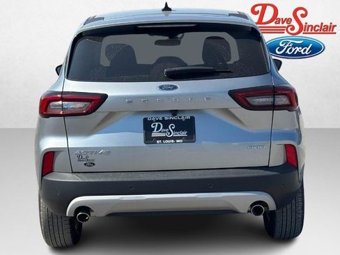 Used 2024 Ford Escape Active w/ Tech Pack #1 AWD/4WD image 8