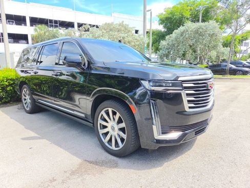 Used 2022 Cadillac Escalade ESV Premium Luxury Platinum AWD/4WD image 1
