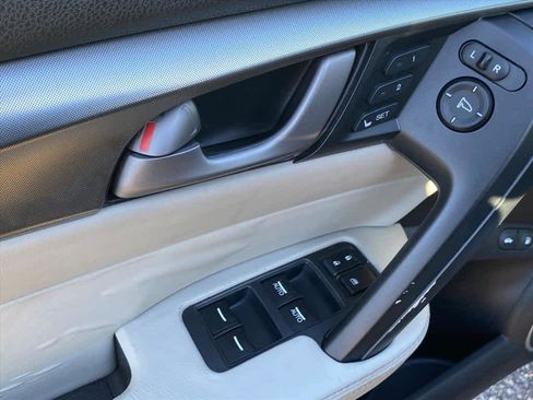 Used 2010 Acura TL SH-AWD image 19