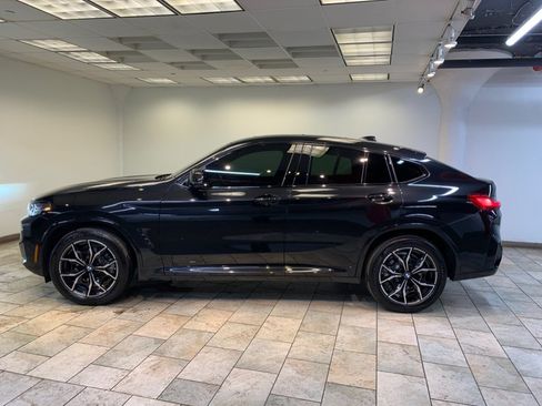 Used 2024 BMW X4 xDrive30i w/ Premium Package AWD/4WD image 5